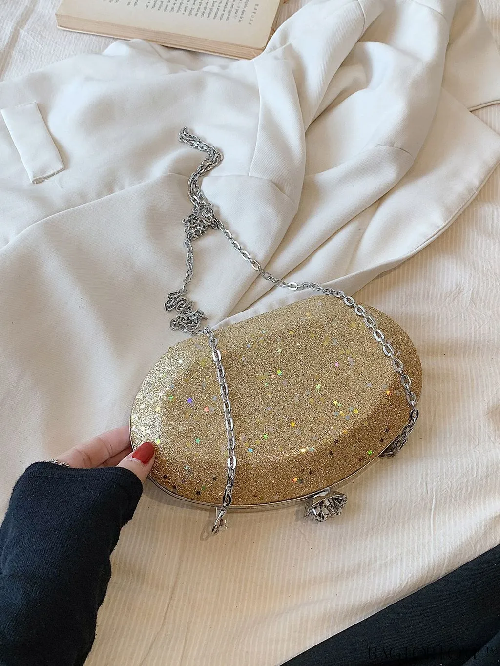 BagForLove - Compact Glam Sequin Womens Evening Clutch - Versatile & Fashionable Accessory