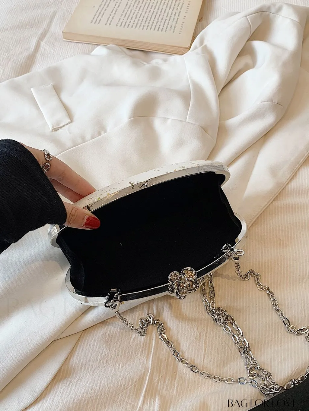 BagForLove - Compact Glam Sequin Womens Evening Clutch - Versatile & Fashionable Accessory