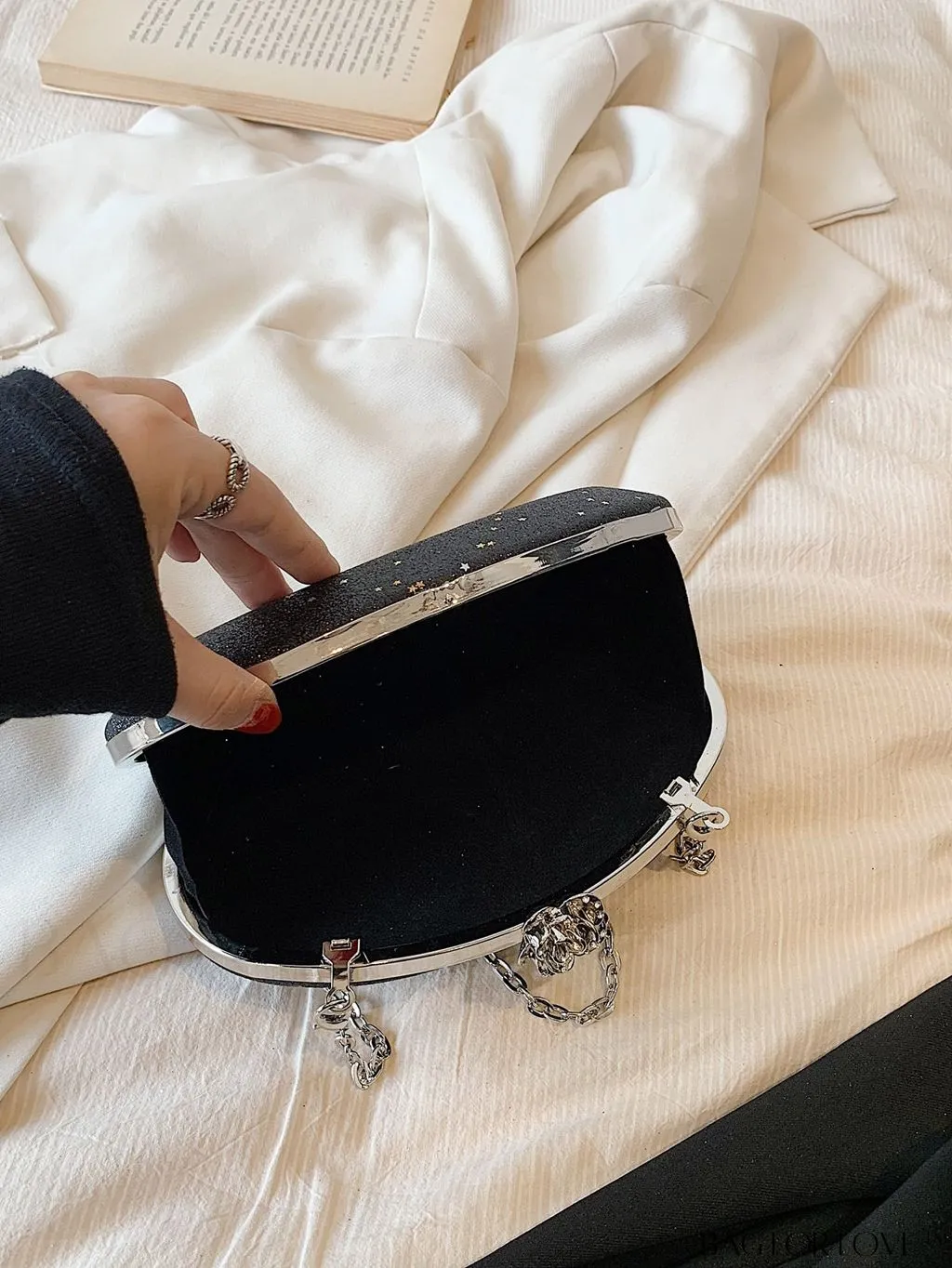 BagForLove - Compact Glam Sequin Womens Evening Clutch - Versatile & Fashionable Accessory