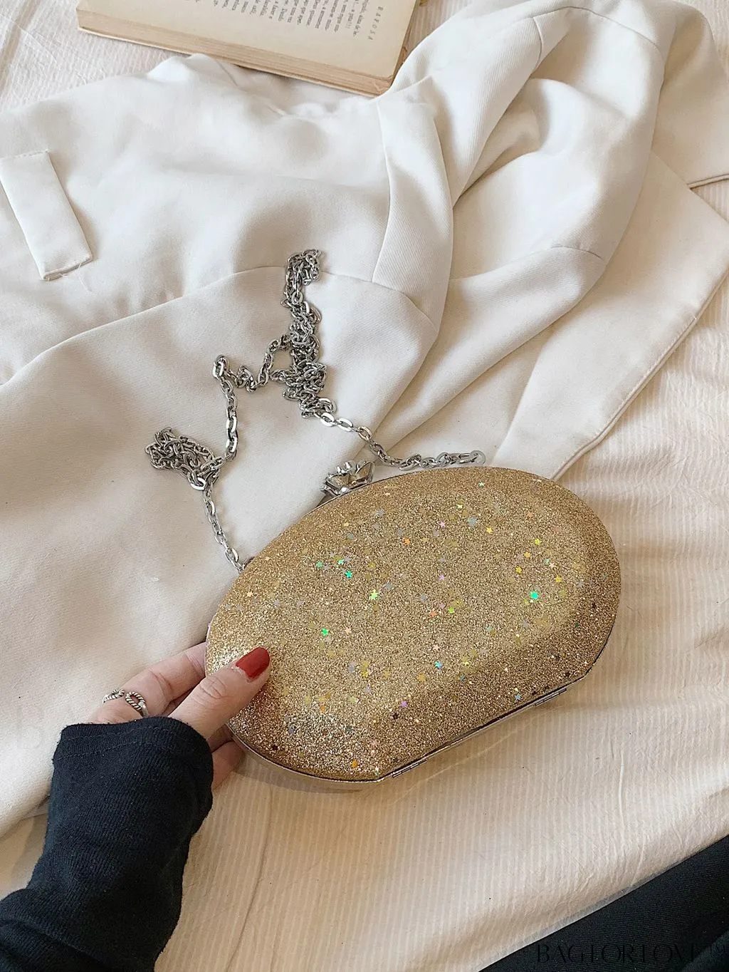 BagForLove - Compact Glam Sequin Womens Evening Clutch - Versatile & Fashionable Accessory