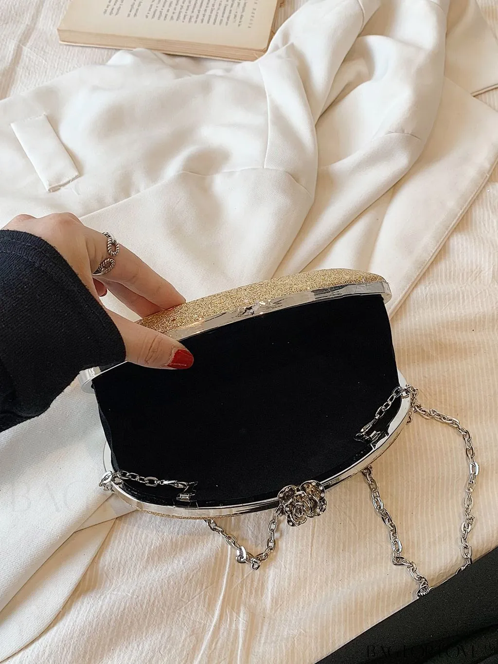 BagForLove - Compact Glam Sequin Womens Evening Clutch - Versatile & Fashionable Accessory