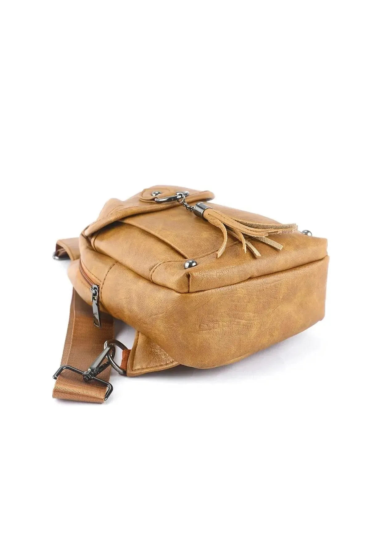 Brown Vintage Large Capacity Tassel Sling Bag