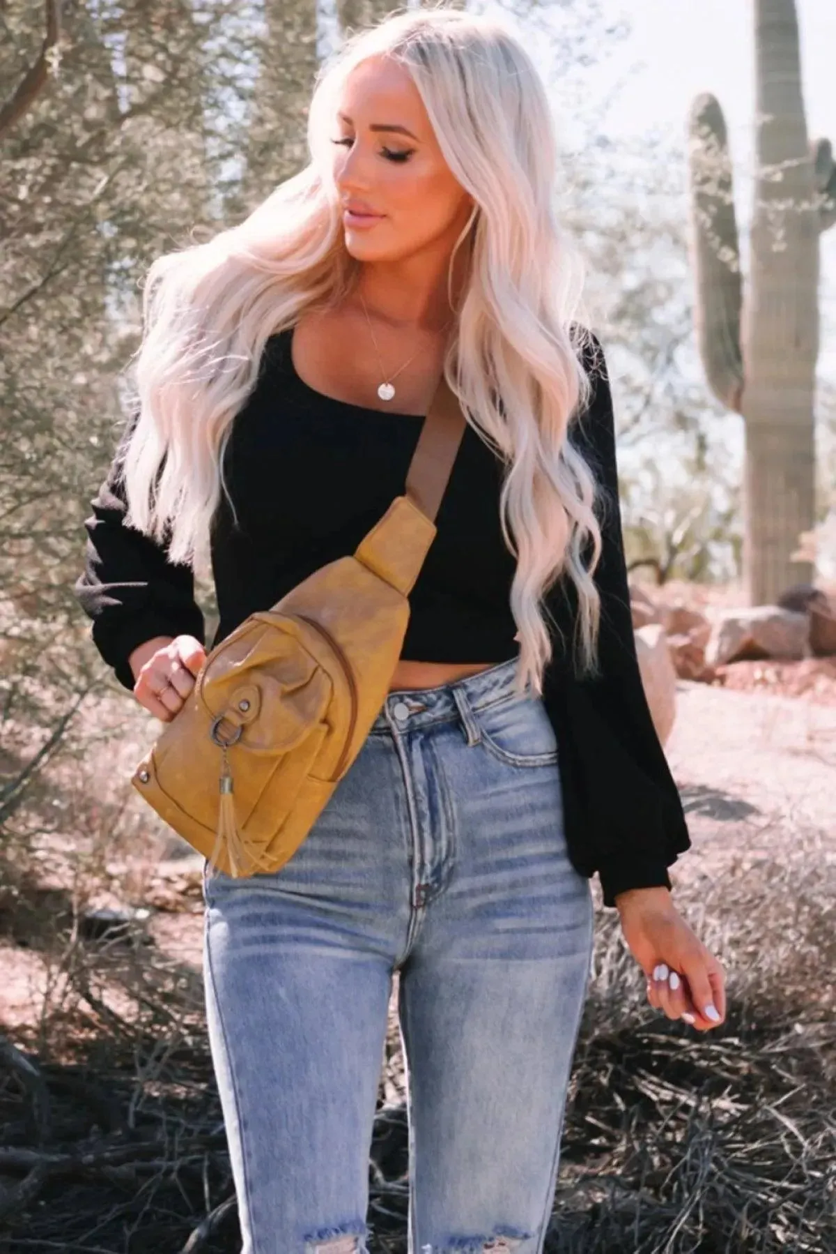 Brown Vintage Large Capacity Tassel Sling Bag
