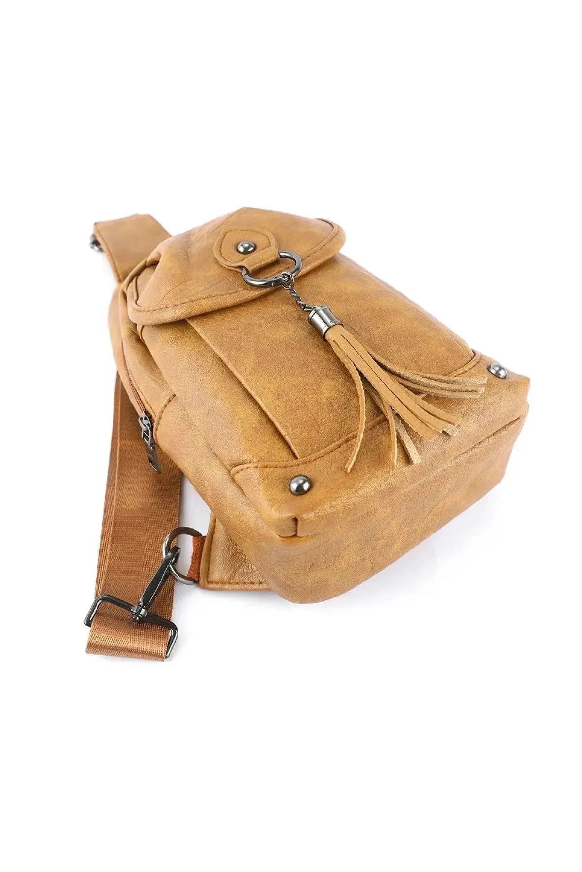 Brown Vintage Large Capacity Tassel Sling Bag