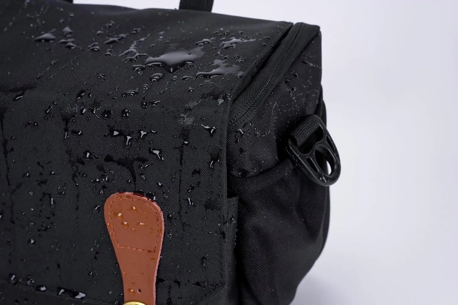 Camera Bag, Casual Backpack Design, Adjustable Shoulder Strap, Black (Black, Small)