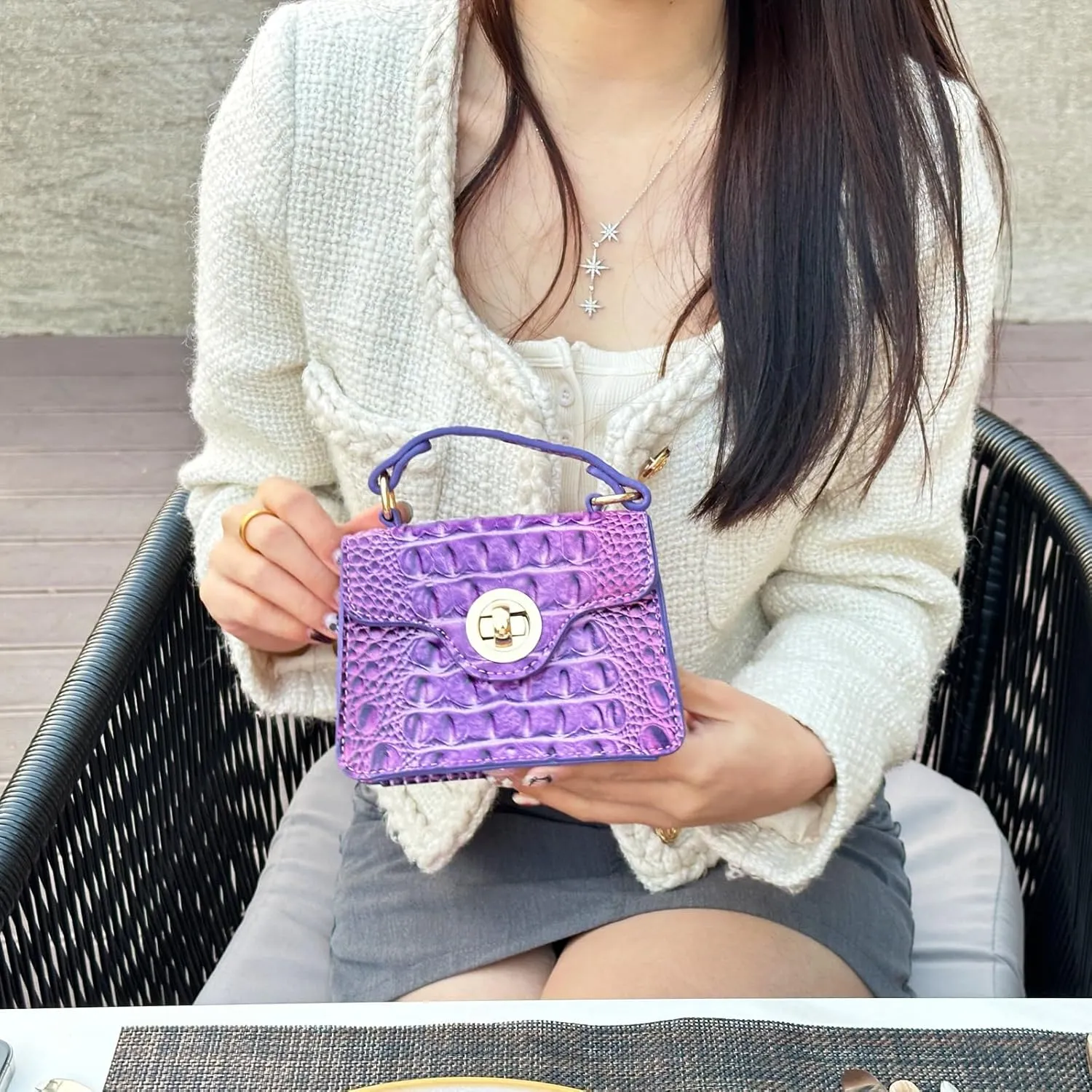 Chic Women Crocodile Leather bags Mini Top-Handle Clutch Compact Evening Bag Stylish Accessory for Essentials