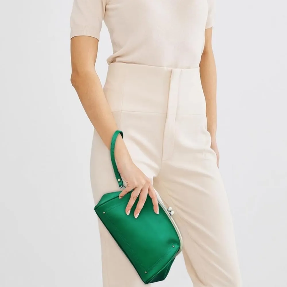 Cosmetic Bag for Woman, Kiss Lock Clutch Bag Genuine Leather Evening Bag Kiss Clasp Wrist Wallet Vitange Handbag (GREEN)