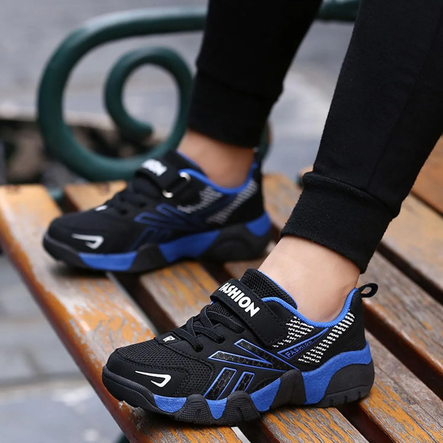 Daclay Kids Sports Shoes Running Shoes for Spring and Autumn Casual Knit Sneakers for Girls Boys School Students Teenager