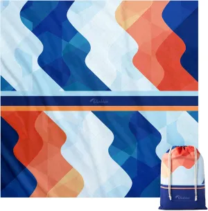 Diveblues Beach Picnic Blanket, Dual Layer, Sandproof Water Resistant Beach Blanket, Packable, Washable, Great for Camping, Outdoors, Festivals, 71"x95" Large Size for Family Trip