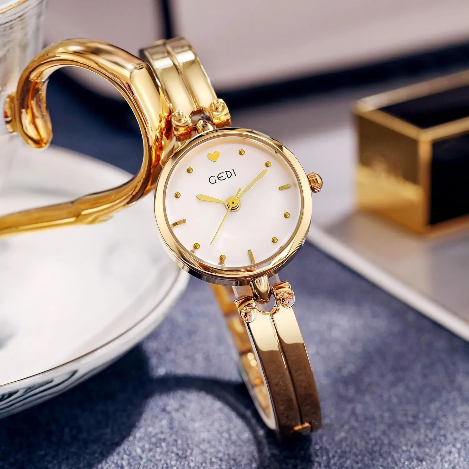 Gosasa Luxury Women’s Watch Bracelet Stainless Steel Waterproof Analog Quartz Watch for Female Girls Student