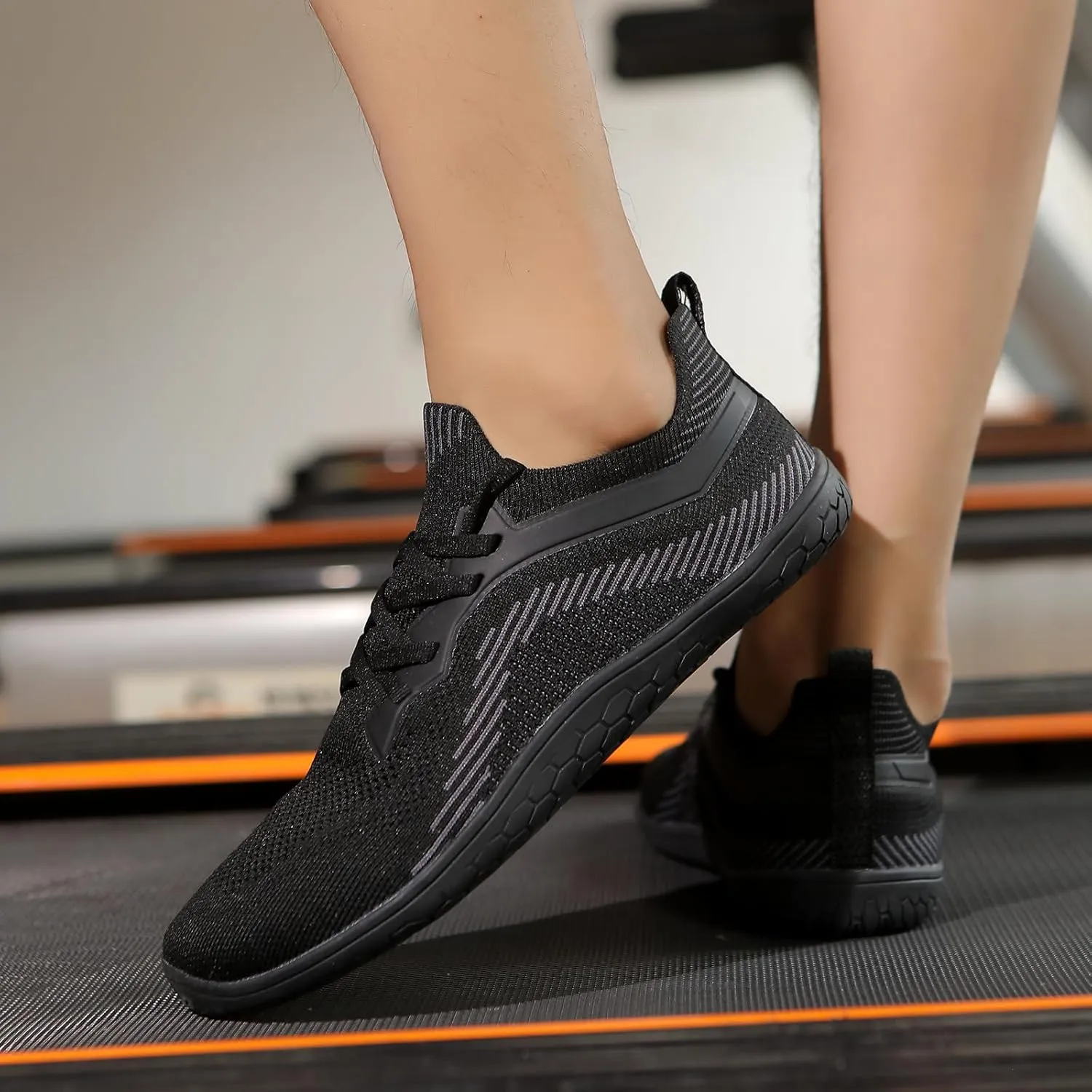 Hiking Barefoot Beach Breathable Mesh Sports Fitness Footwear Men's and Women's Shoes