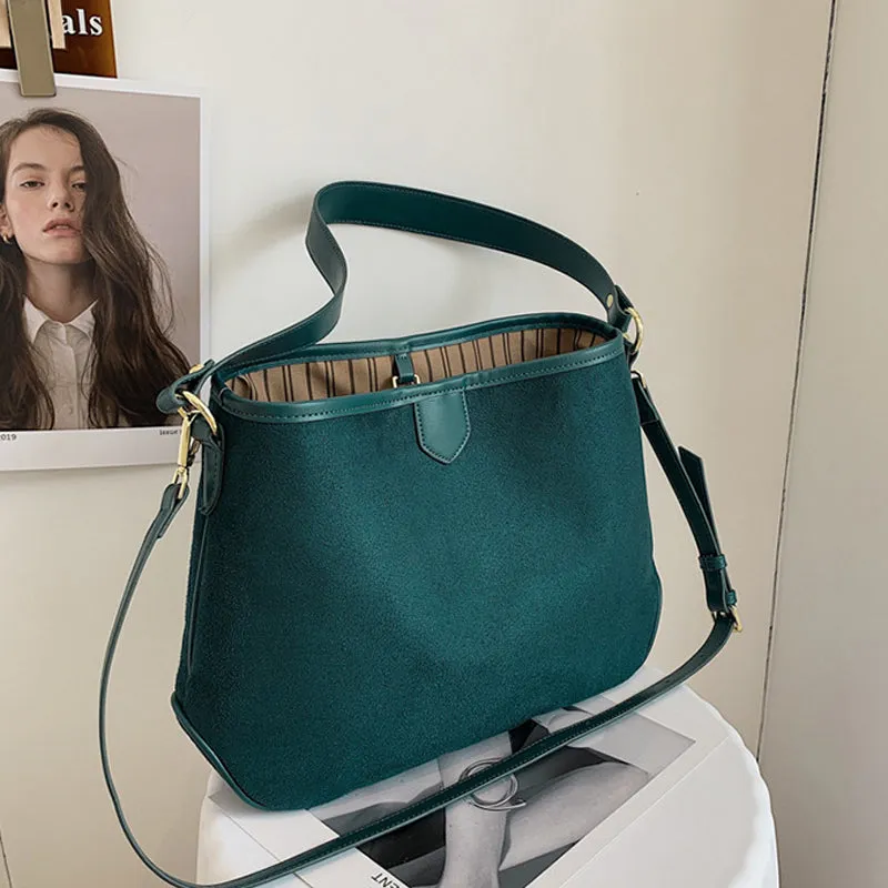 Large Capacity Bucket Bag