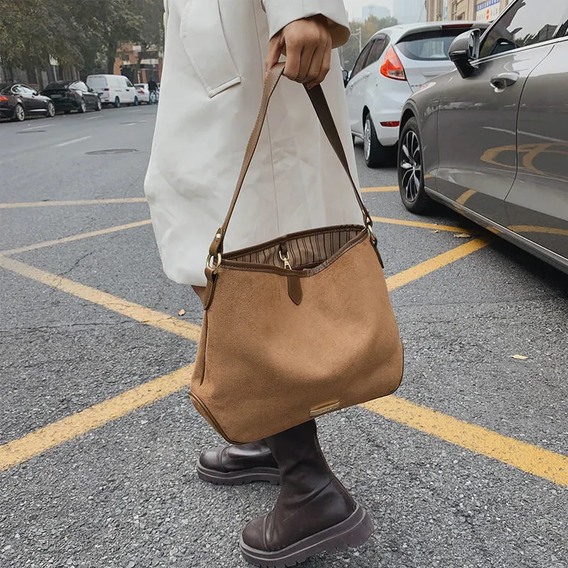 Large Capacity Bucket Bag
