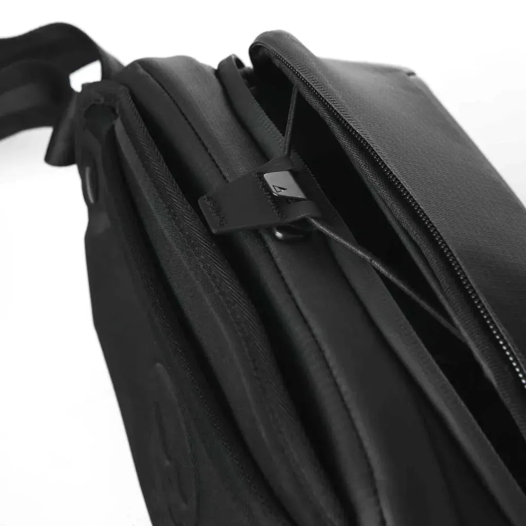 McKinnon Sling 8L