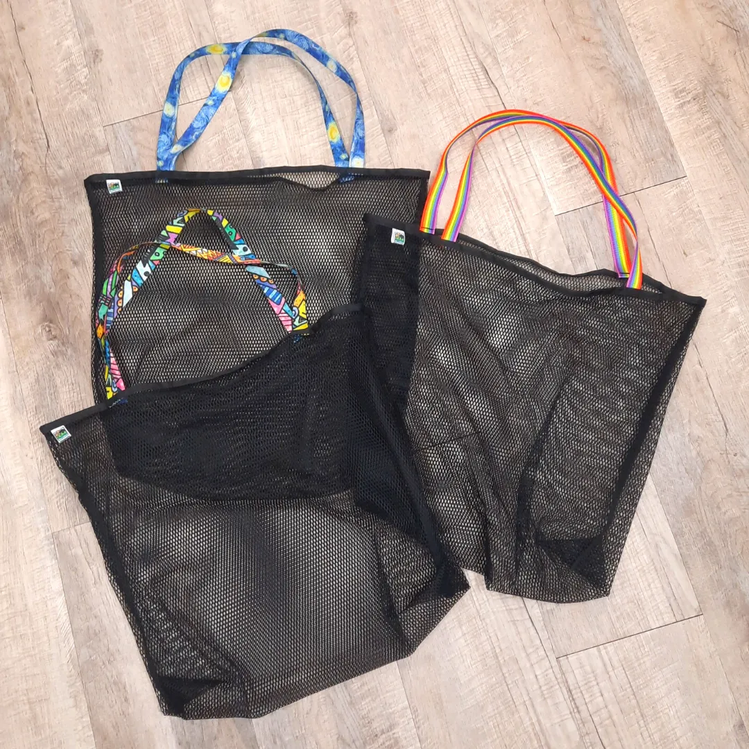 Mesh Beach Bag - Black with Winter Pines Handles