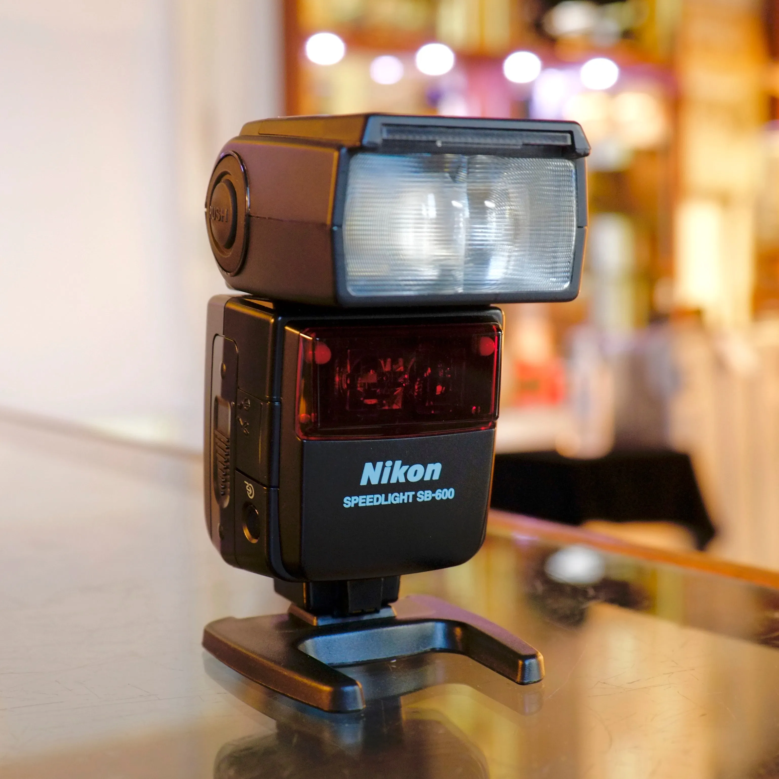 Nikon SB-600