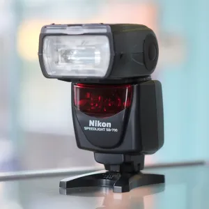 Nikon SB-700