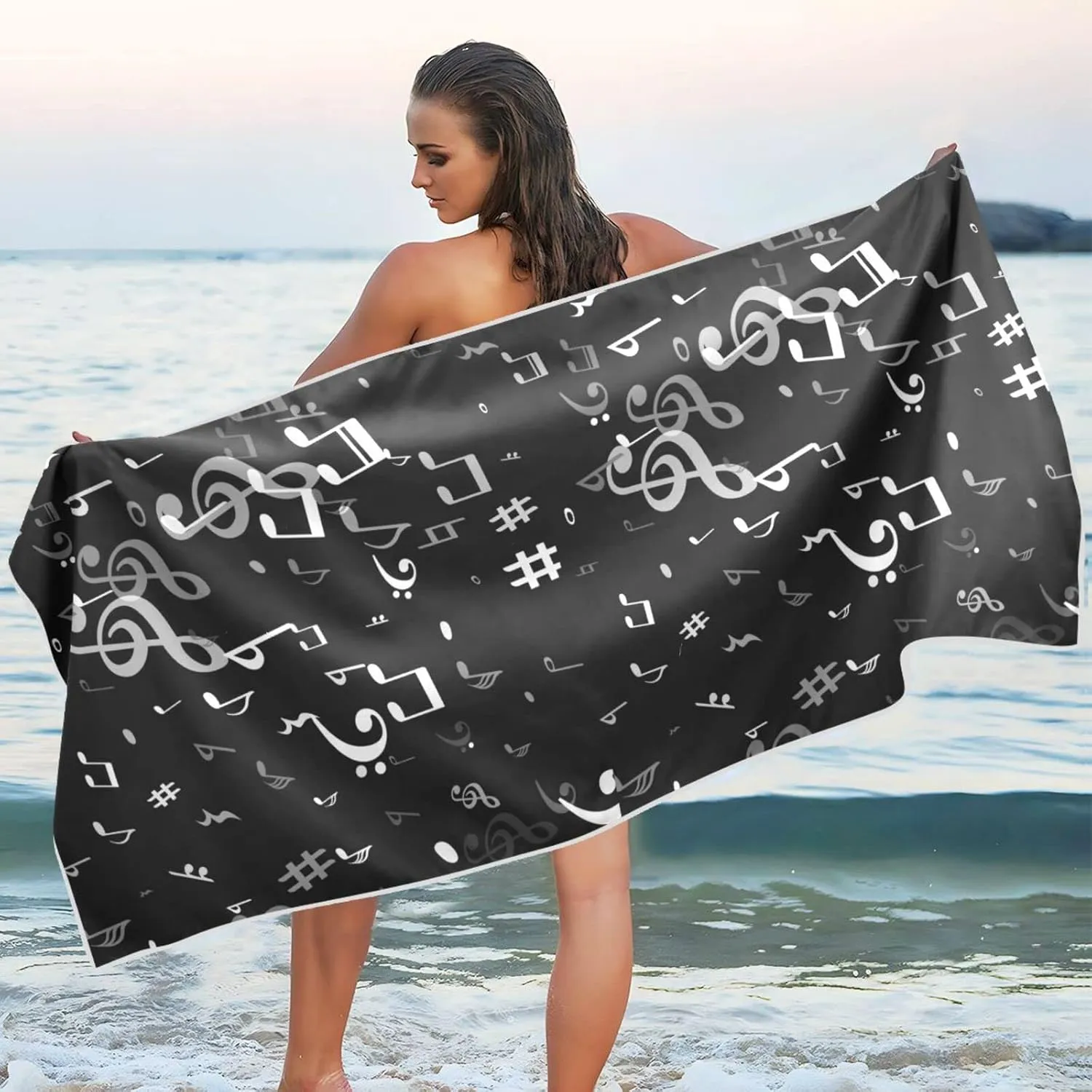 Oyihfvs Seamless Black White Melody Musical Notes on Dark Black Quick Drying Beach Towel, Foldable Yoga Towel, Soft Sport Towel, Sweat Absorbent Towel with Storage Mesh Bag 31 x 71 inch (M)