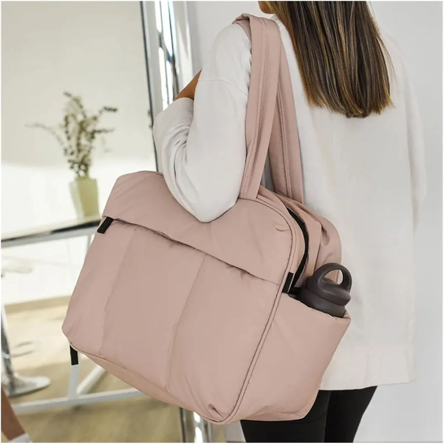 Travel Duffel Bag Down Duffel Bag Large Capacity Women Shoulder Bags Multifunctional Large Capacity Dry Wet Separation Hand Bag(Black)