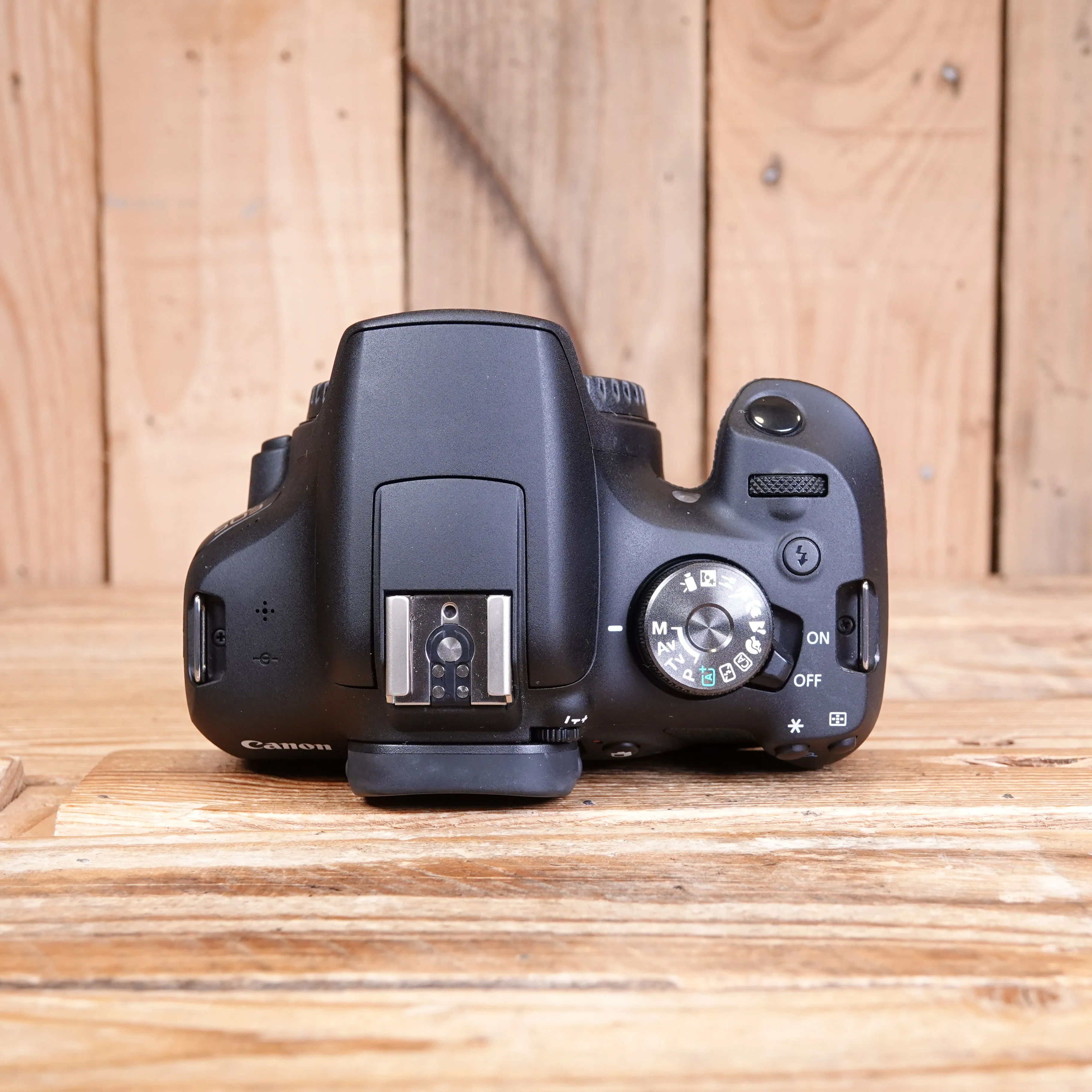 Used Canon EOS 2000D DSLR Camera Body