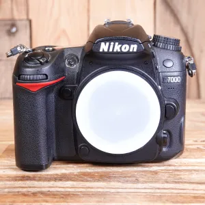 Used Nikon D7000 DSLR Camera Body