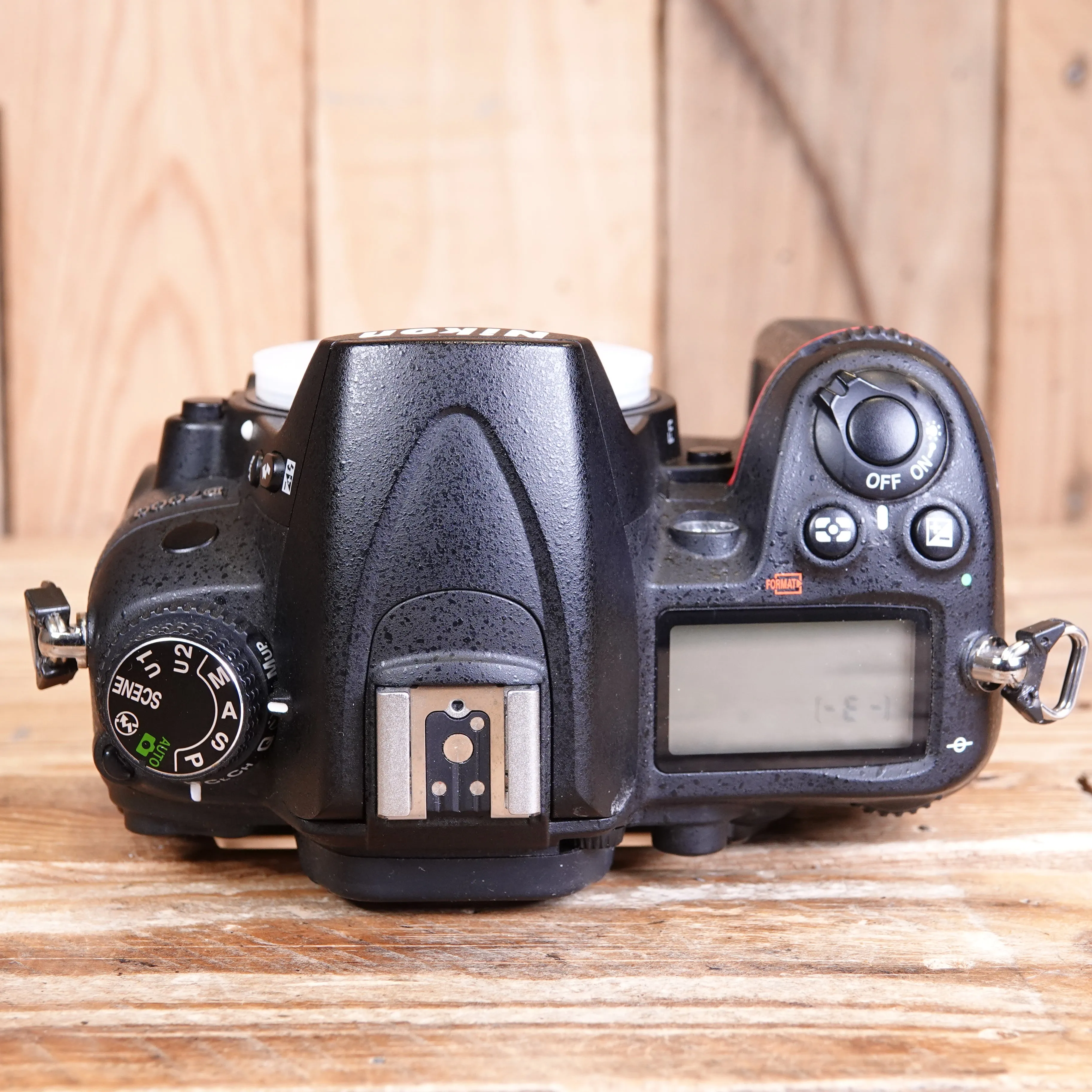 Used Nikon D7000 DSLR Camera Body
