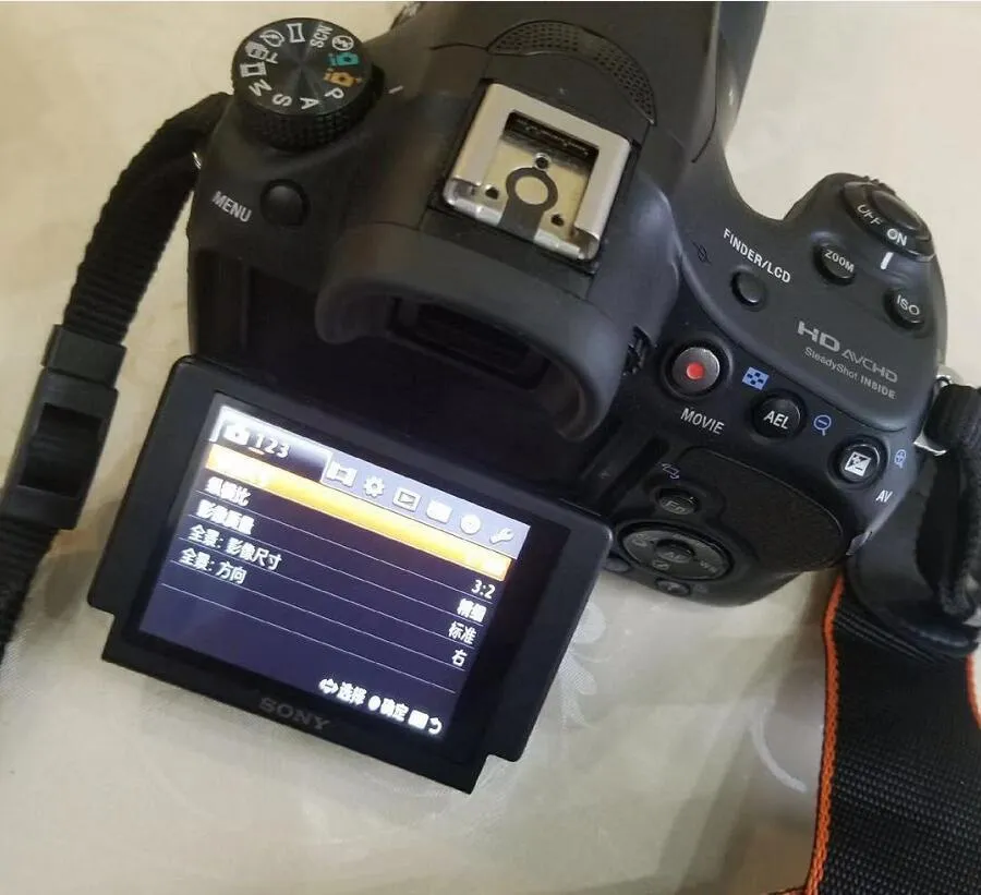 Used Sony A58 DSLR Camera with 18-55mm II & 55-300mm Dual Lenses - 90% New, Perfect for Travel