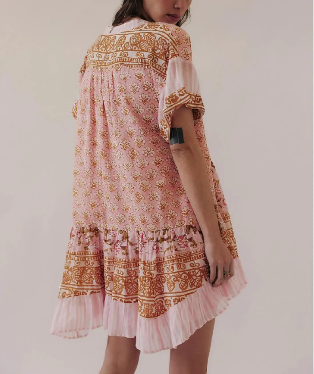 Women’s Boho Mini Dress Y2k Floral Print Deep V-Neck Puff Sleeve Short Dress 2025 Summer Loose Beach Sundress